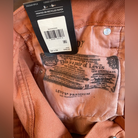 LEVI’S PREMIUM 501 Cropped - NWT - Picture 6 of 6